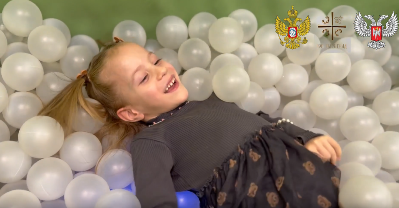 5-летняя Вика ждёт тех, кто скажет ей: "Ты теперь наша дочь"